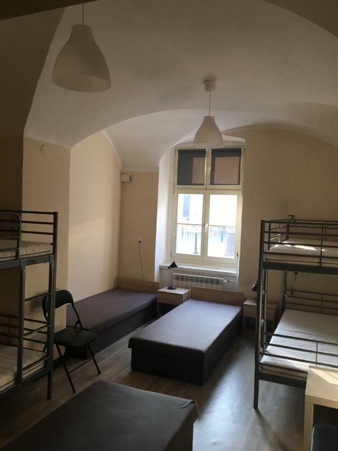 Hostel Staromiejski Hnězdno Exteriér fotografie