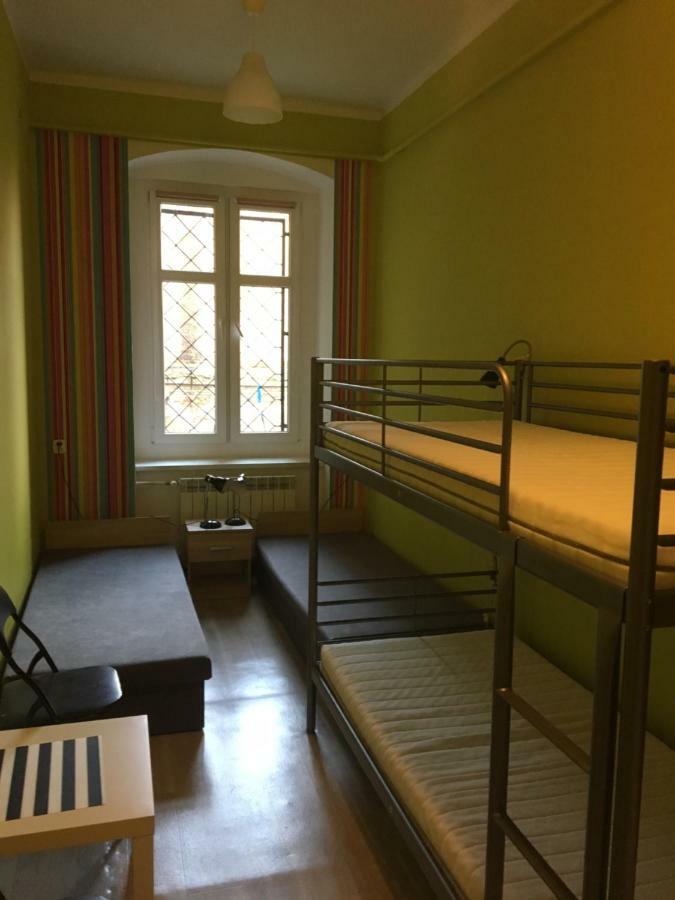 Hostel Staromiejski Hnězdno Exteriér fotografie